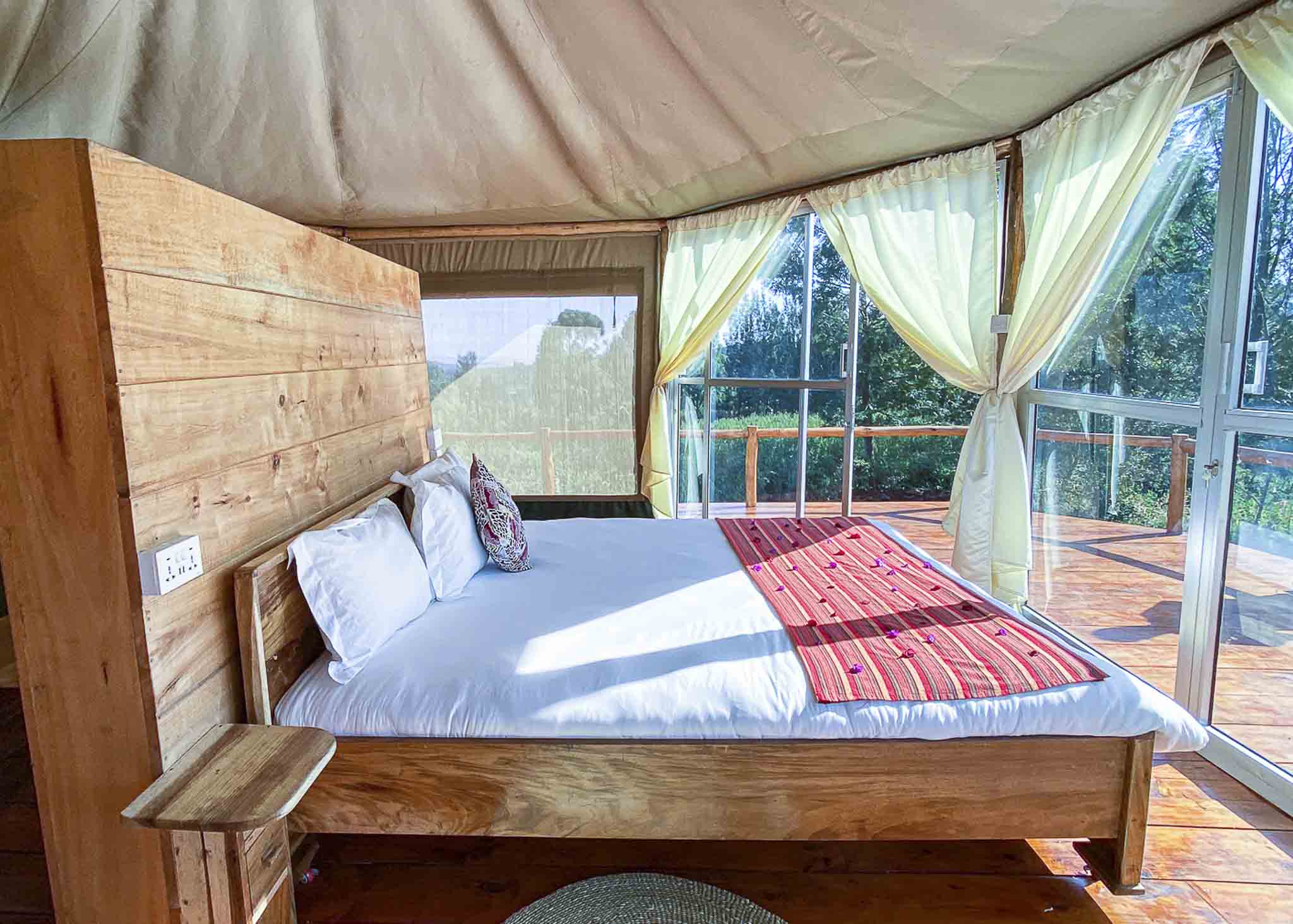 Foresight Eco Lodge Family Tent - Room