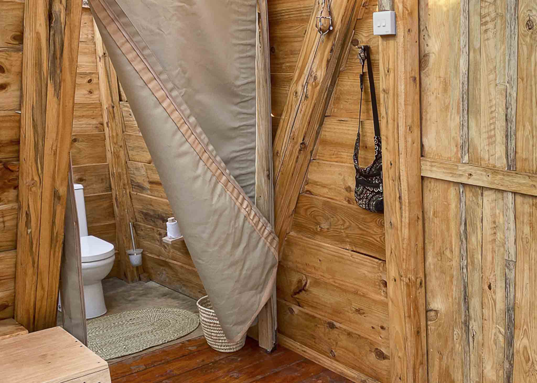 Foresight Eco Lodge Tiny House - Bathroom