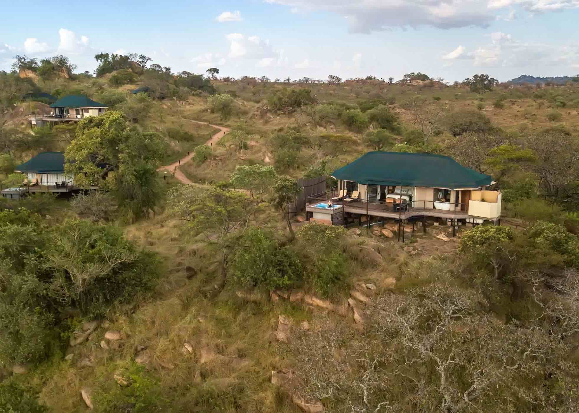 Lemala Kuria Hills Lodge, Mara River, Serengeti Tanzania